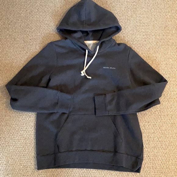 Pearl Izumi Tops - NWT Pearl Izumi grey hoodie
